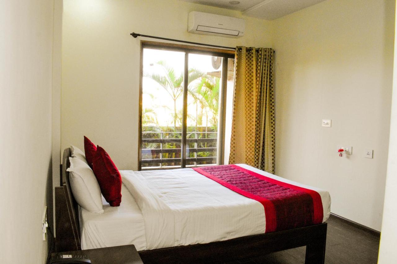 Vivaant Retreat And Conventions Hotel Igatpuri Eksteriør billede