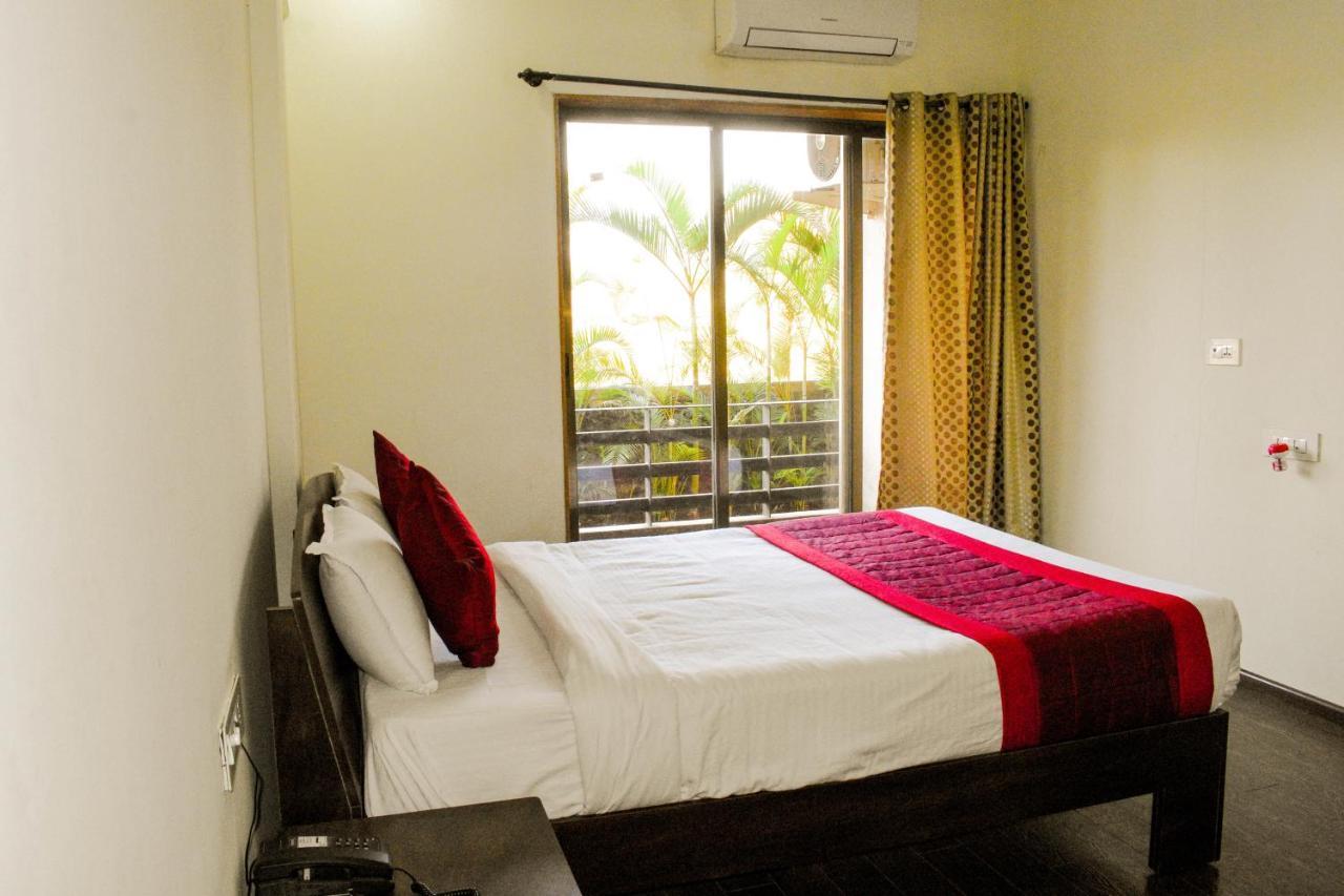 Vivaant Retreat And Conventions Hotel Igatpuri Eksteriør billede